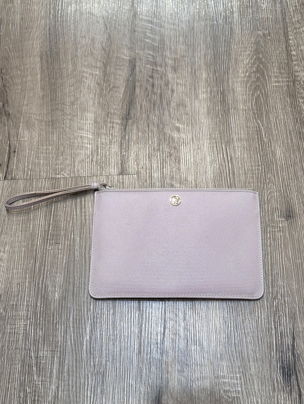 Lululemon Goody Bag Women's Pre-Owned Wristlet Misty Pink.